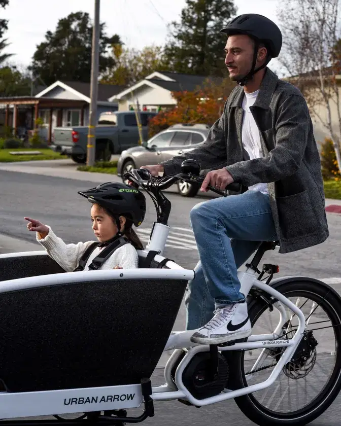 Urban Arrow Family Cargo Bosch Smart System: Comfortable Riding Experience